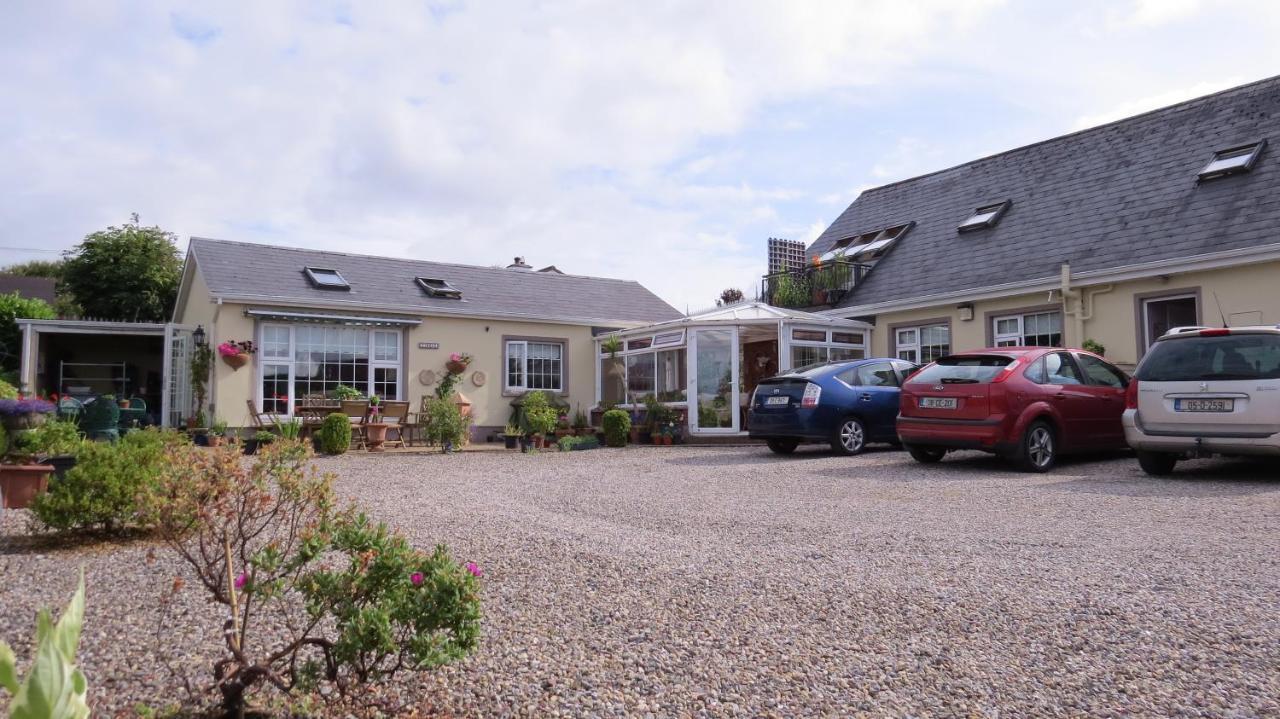 Bed and Breakfast Tyreda Ennis Exterior foto